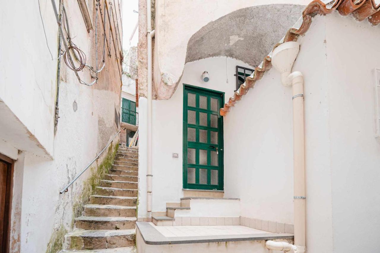 Ferienwohnung White Amalfi Centro Storico By Italianhost Exterior foto